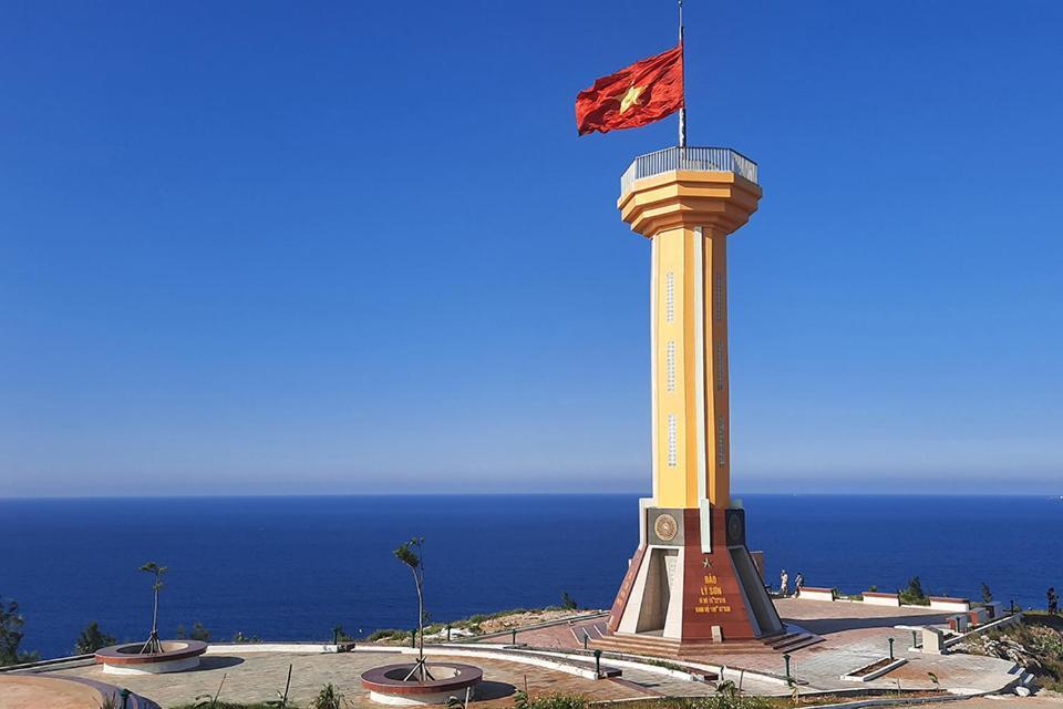 Phuc Hau Hotel - Ly Son Екстериор снимка
